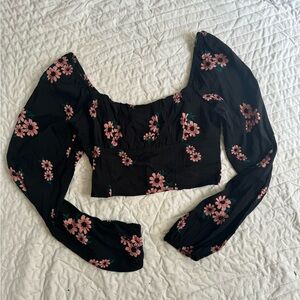 🌸 WILD FABLE crop top 🌸